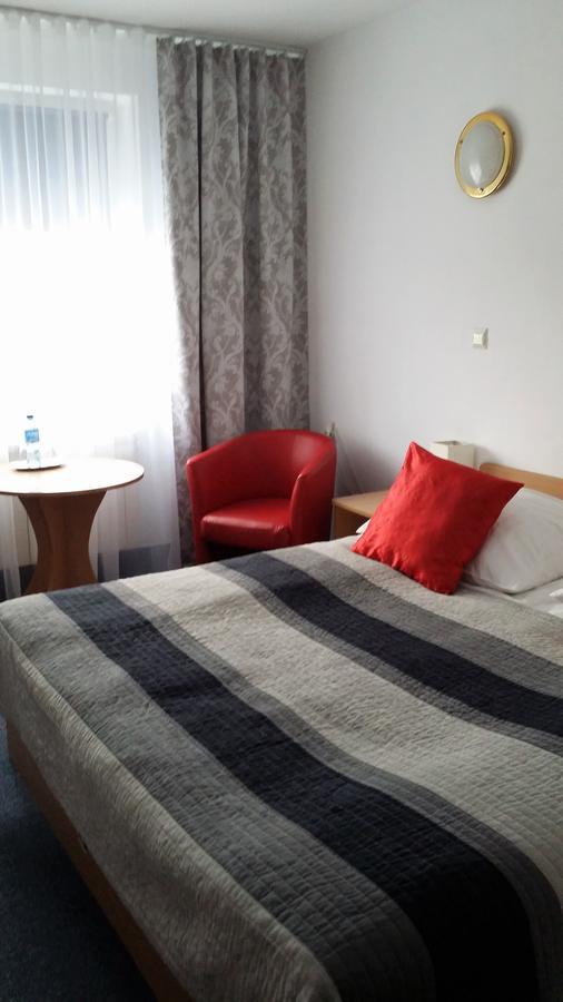 Hotel As Biala Podlaska Exterior photo